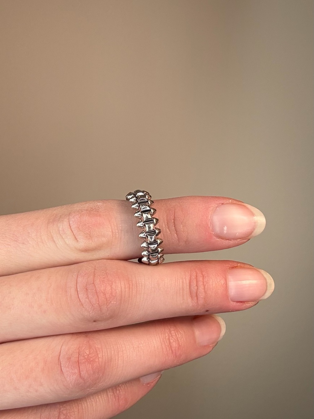 Cartier Clash Ring White Gold - Picture 7 of 9